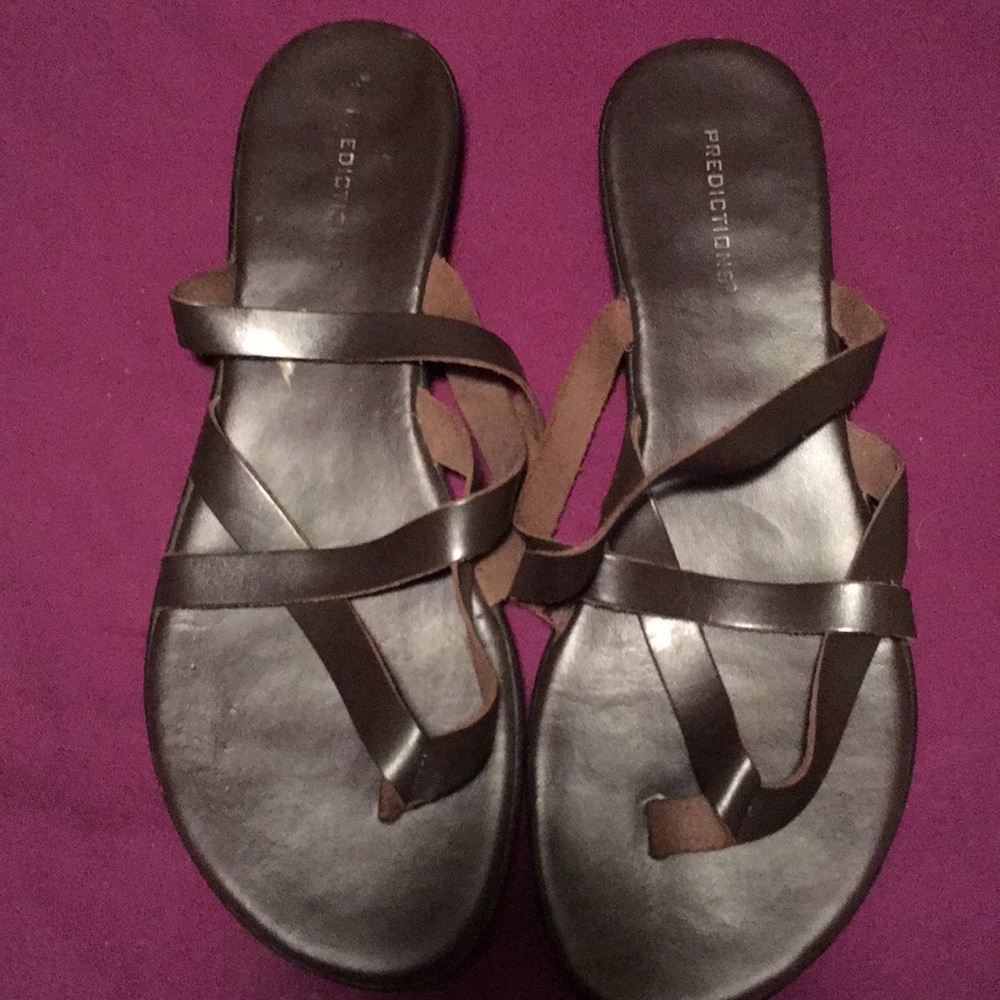 Leather sandals